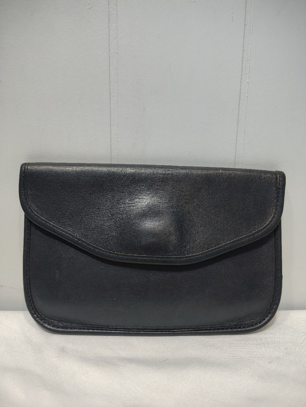 Michael Green Navy Blue Leather Snap Pouch Clutch Wallet Minimalist Vintage